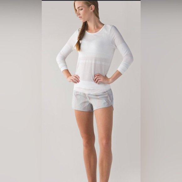 Lululemon Speed Up Shorts - Sparkle Heathered Grey - Picture 1 of 6